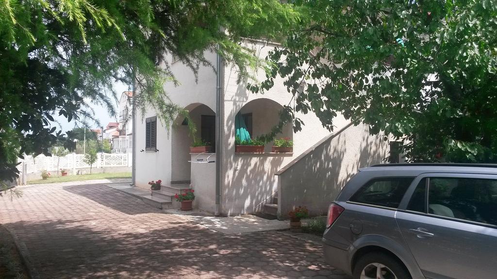 Apartments Porec Istria By Nina Exterior photo